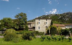 Restaurant Et Chambres D'Hotes La Ferme De Cornadel